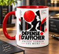 Mug blanc anse rouge : affiche graphique Défense d'afficher, faites vibrer les murs, profil de femme et soleil rouge