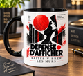 Mug blanc anse noire : affiche graphique Défense d'afficher, faites vibrer les murs, profil de femme et soleil rouge