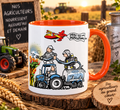 Mug blanc anse orange : un agriculteur sur son tracteur tend une lance à un pompier face à un incendie, banderole Merci aussi aux agriculteurs